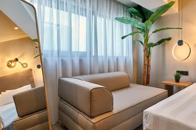 Enorme Epavli Urban Living