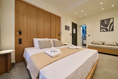Monarco Executive Rooms