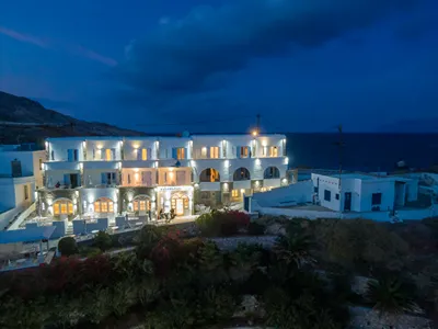 Vardia Bay Studios