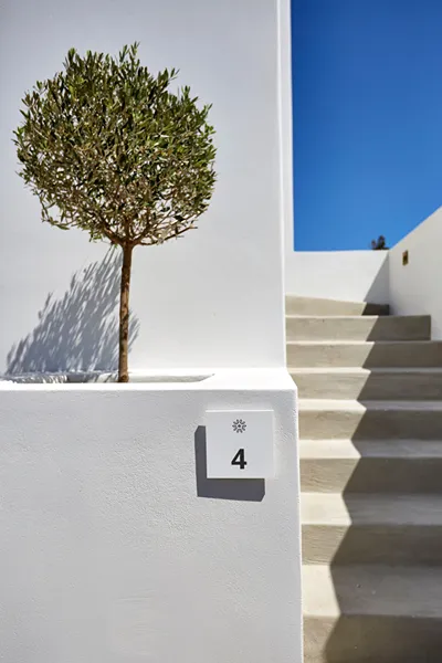Nova Luxury Suites Santorini