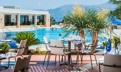 Grand Hotel Holiday Resort