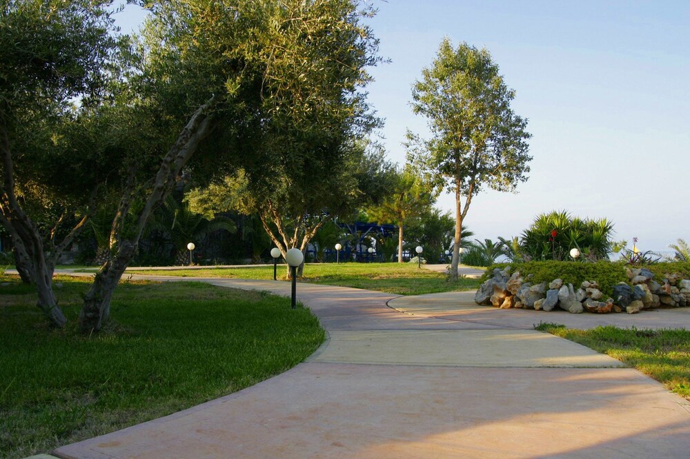 Hersonissos Maris Hotel