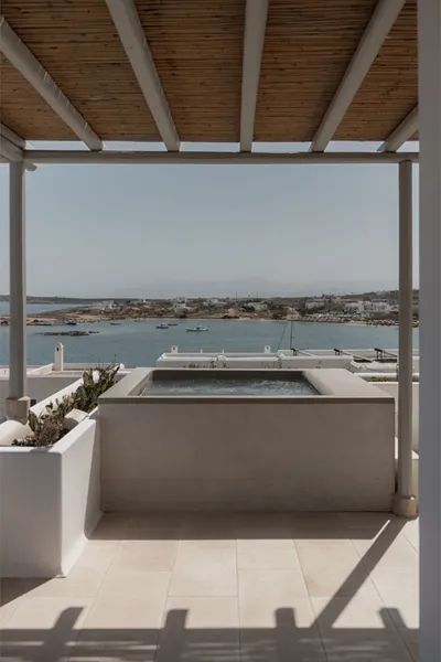 Akria Seaside Suites