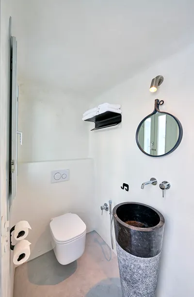Cave Suite Oia