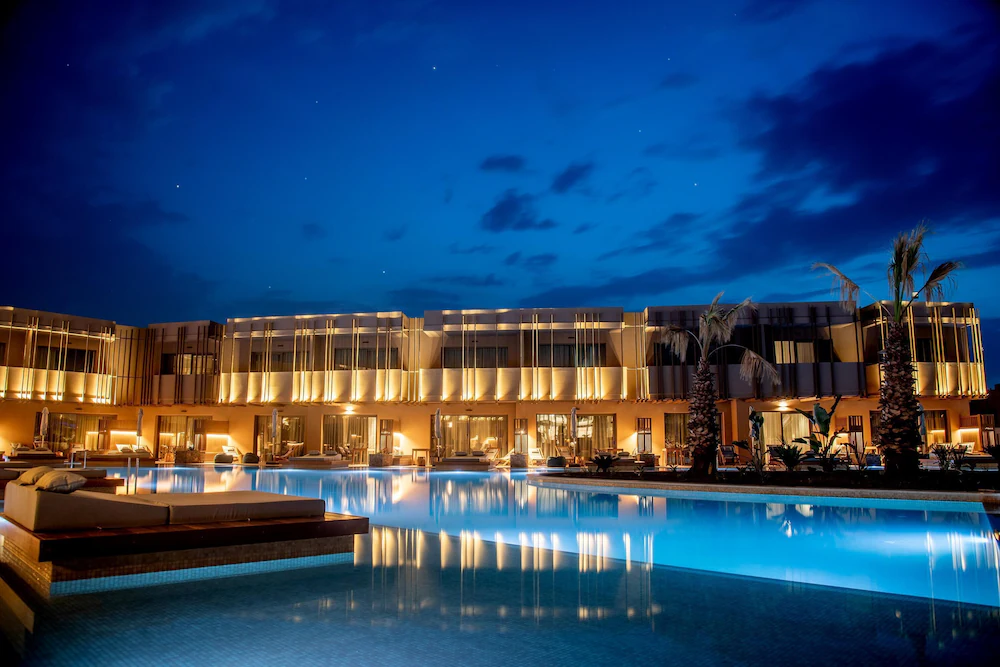 Senseana Sea Side Resort & Spa