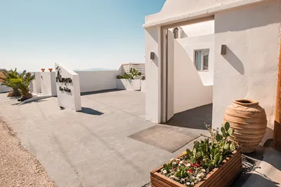 Almyra Suites