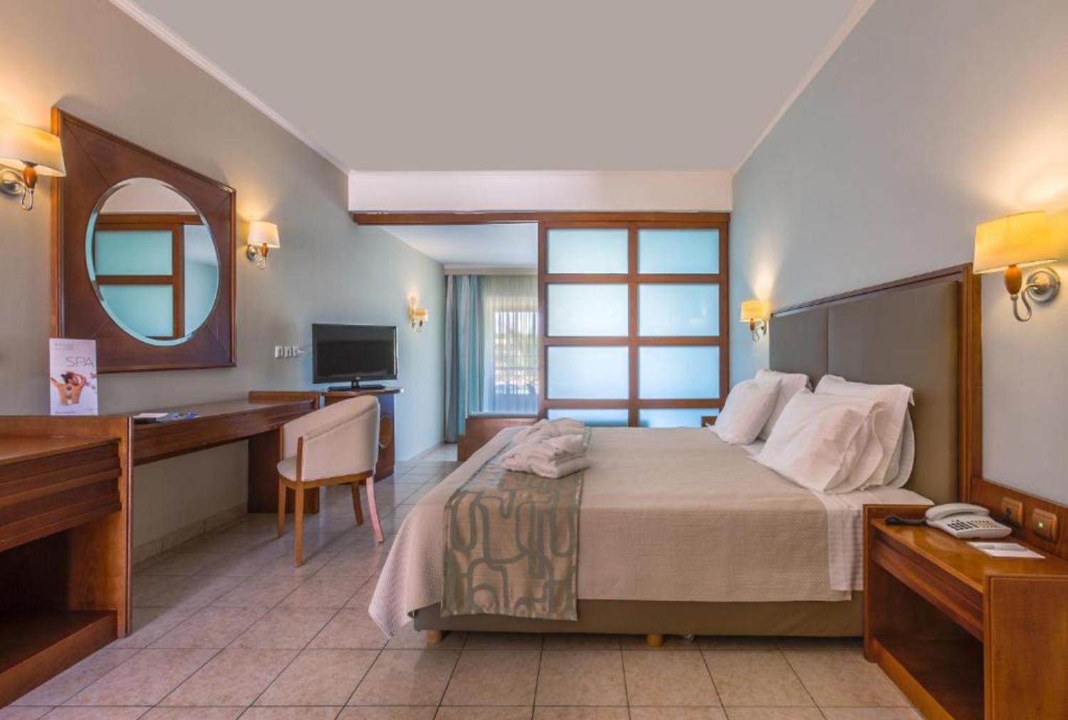 Kipriotis Maris Suites by Anayia All Inclusive Resorts
