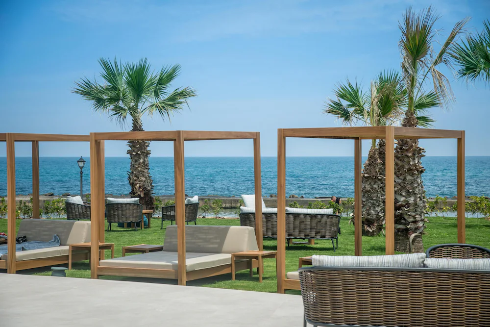 Senseana Sea Side Resort & Spa