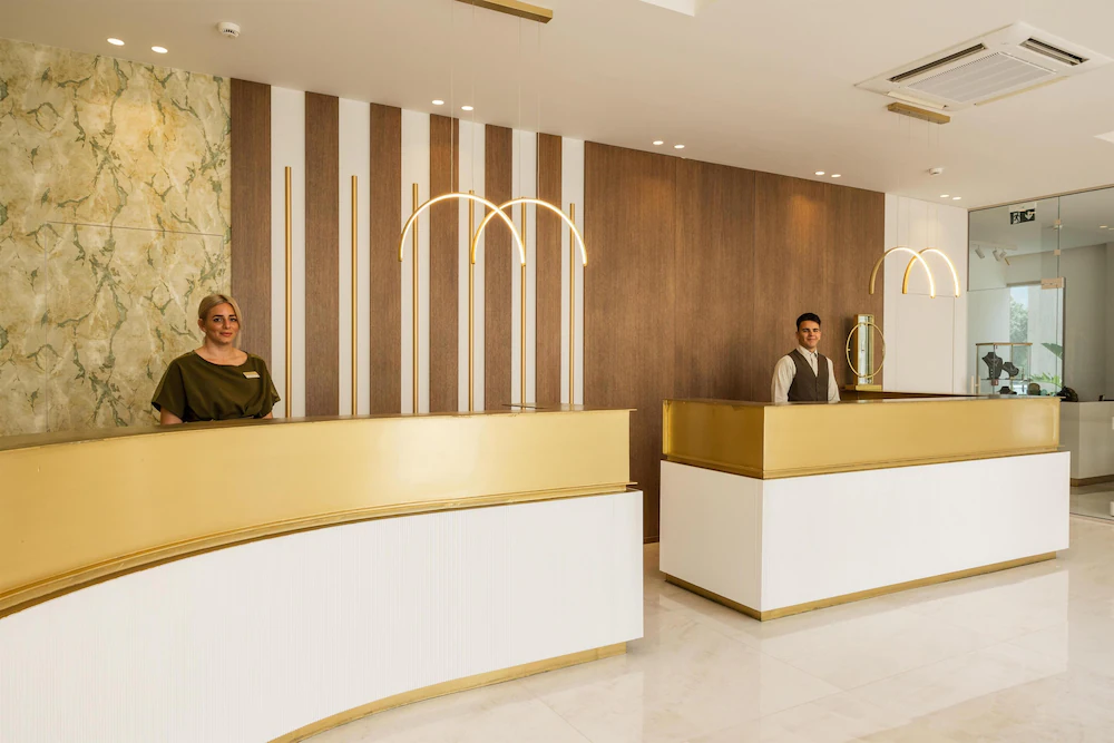 Vantaris Palace Hotel
