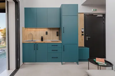 The 8 Suites