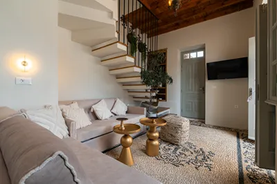 Tinas Lindian Serenity Villa