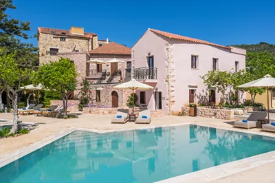 Spilia Village Hotel & Villas