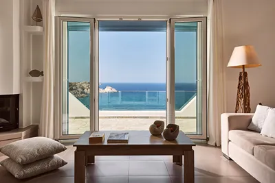 Villa Imperial Milos