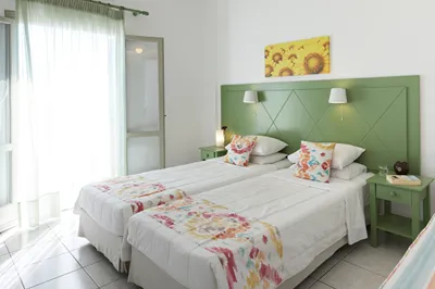 Nissos Thira Hotel Santorini