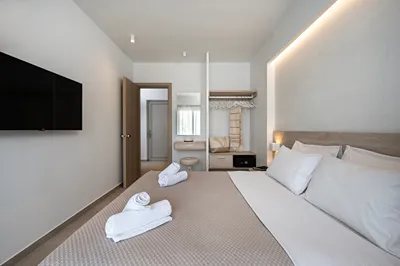 Mythos Suites Hotel