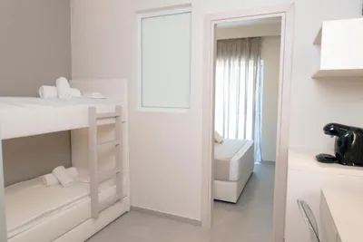 AMMOS KORALI HOTEL