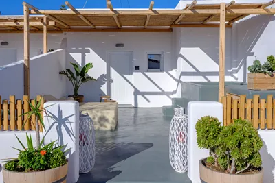 Athiri Luxury Suites Santorini