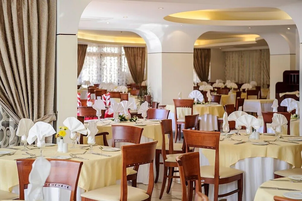 Vantaris Palace Hotel