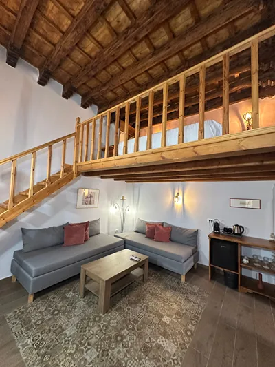 Midgard Suites