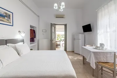 Milos Apartment
