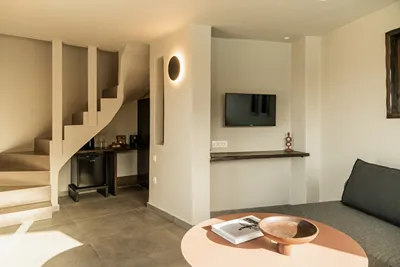 Black Diamond Suites