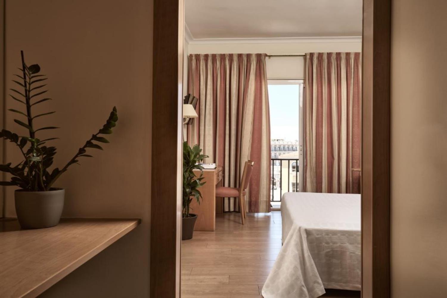 Strada Marina Hotel