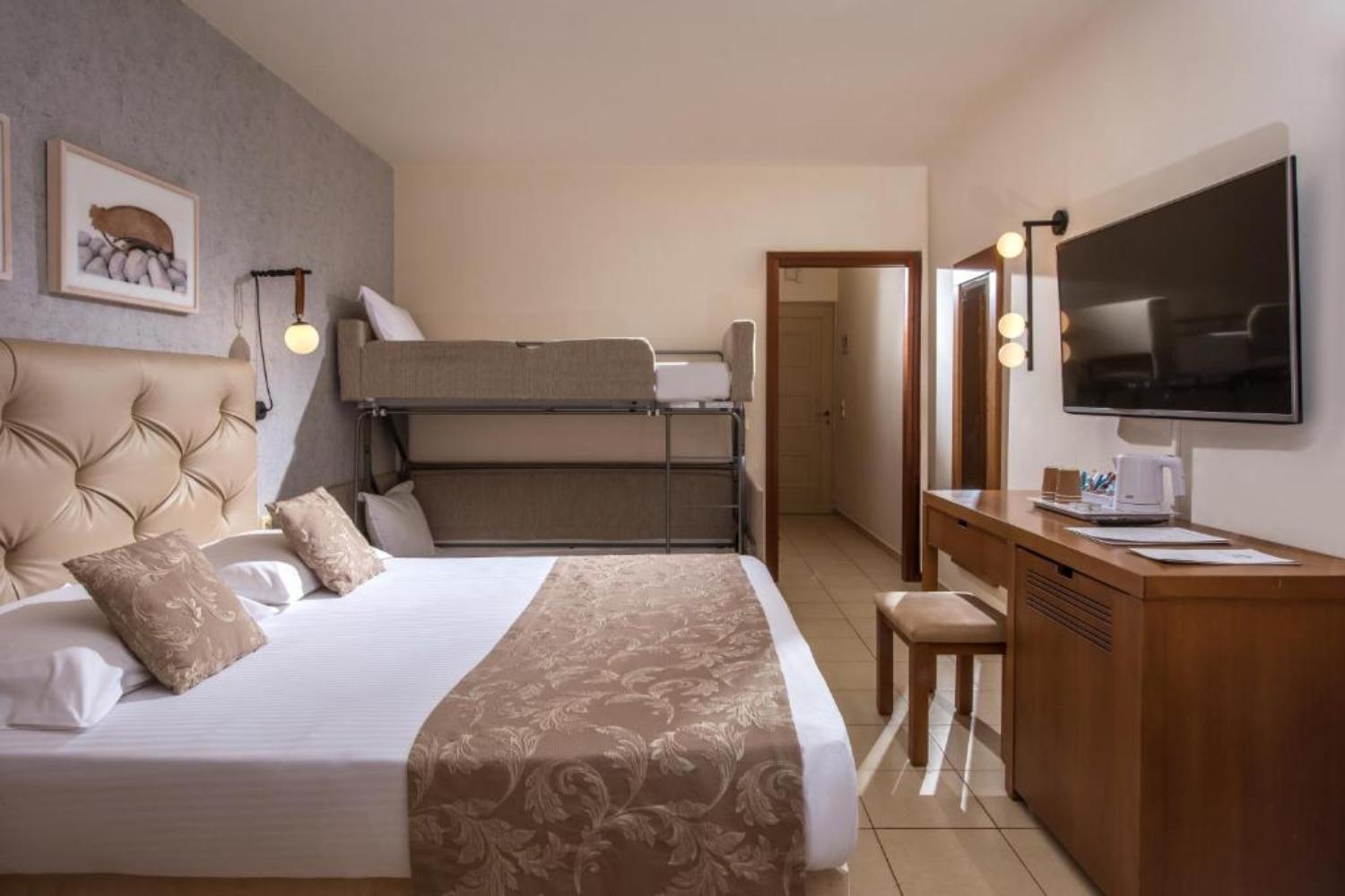 Bella Beach Hotel
