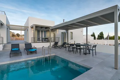 Thiopetra Villas