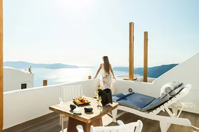 Amaze Suites