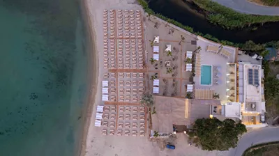 Linari Sea & Suites