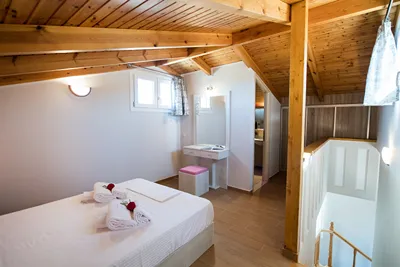 Lefkogea Villas & Apartments