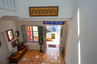 D' Aniel Mansion