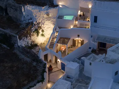 Kanava Cave Winery Villa