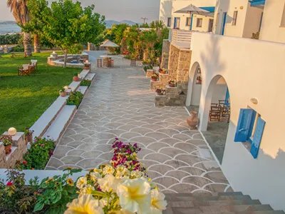 Fragoulis Village