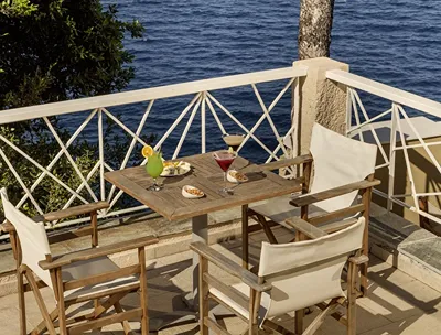 Cape Kanapitsa Hotel Suites