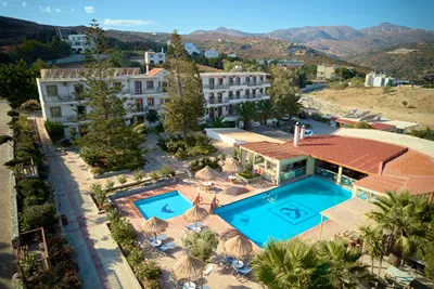 Spiros-Soula Family Hotel & Apartments