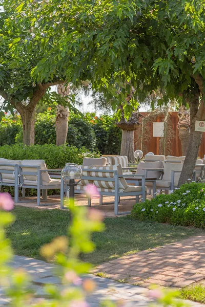 Golden Coast Hotel & Bungalows