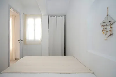 Cleopatra Homes Paros