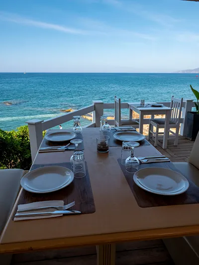 Elmi Suites
