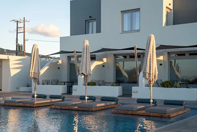 Volcanic Arc Santorini Suites