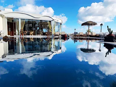 Villa Manos Santorini