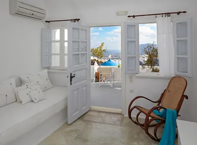 Altana Heritage Suites Santorini