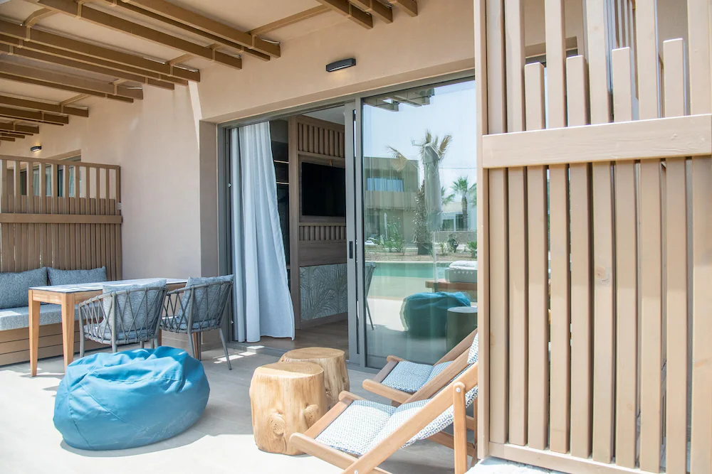 Senseana Sea Side Resort & Spa