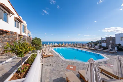 Alexander Beach Hotel & Village