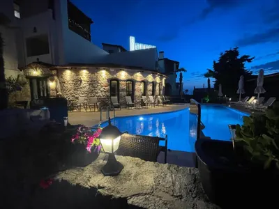 Samel Hotel
