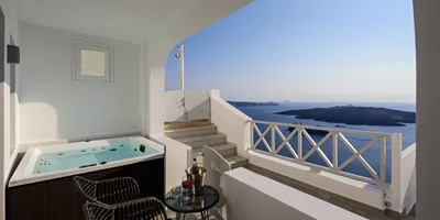 Elia Caldera Suites