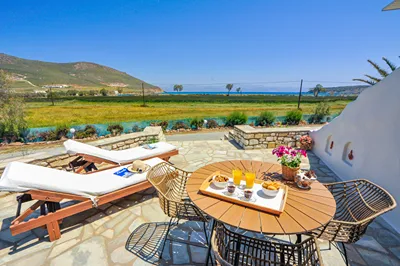 Anemones Studios & Suites