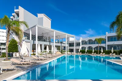 Oceanis Park Hotel