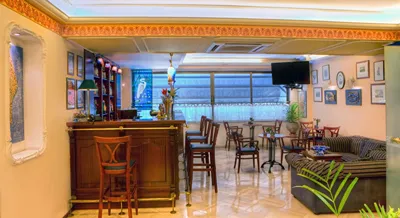 Nicola Hotel Athens