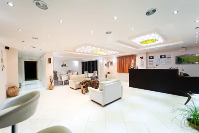 Golden Rose Suites